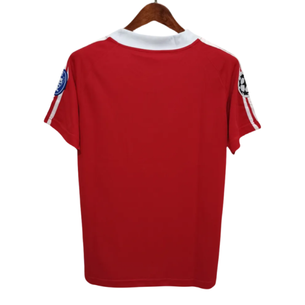 01-02 Bayern Munich Retro Jersey Home UCL - Image 2