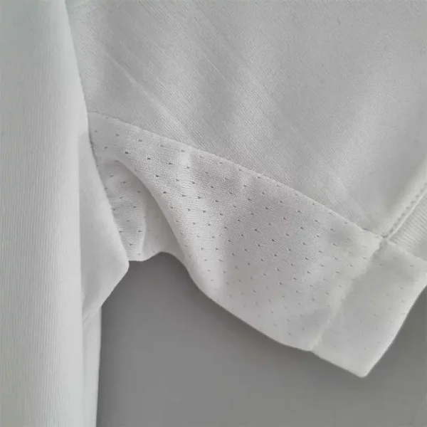 22-23 Real Madrid Home Jersey Fan Version - Image 11