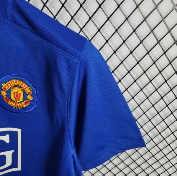 08-09 Manchester United Home #7 Ronaldo Retro Jersey - Image 9