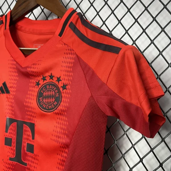24-25 Bayern Munich Home Soccer Kids Kit Jersey+Shorts - Image 5