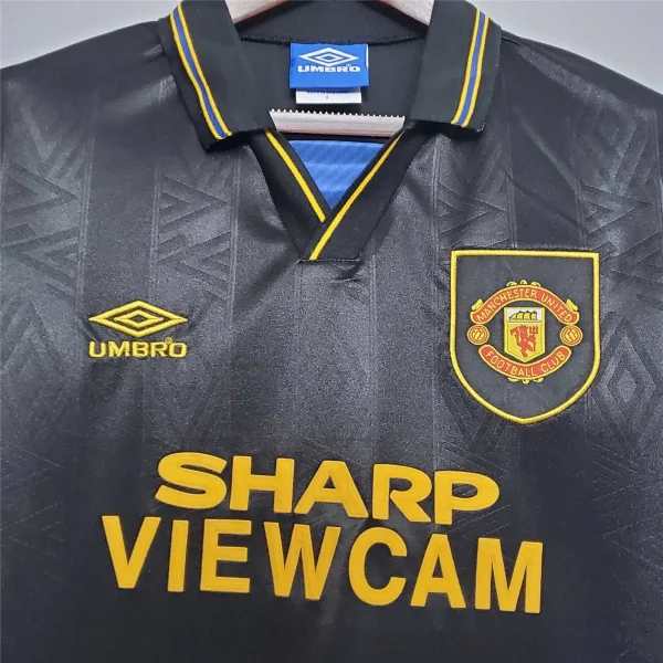 1994/95 Manchester United Retro Jersey Away - Image 3