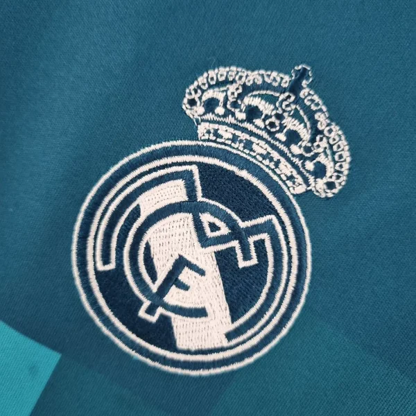 2017/18 Real Madrid Retro Jersey Third Away - Image 5