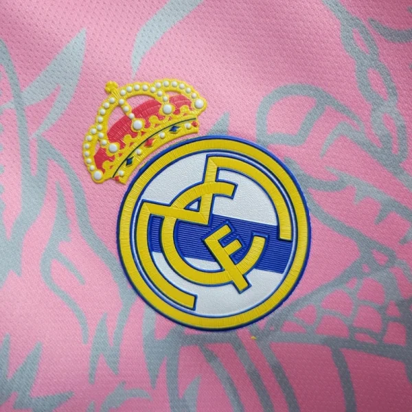 23-24 Real Madrid Chinese Dragon Pink Football Shirt - Image 5