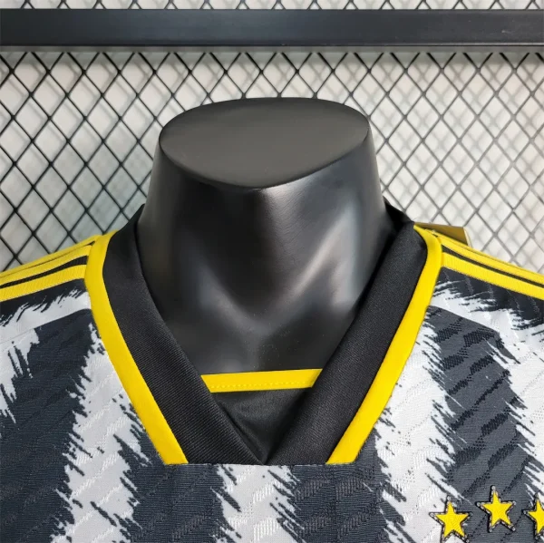 2023-24 Juventus Home Jersey Player Version - Image 4
