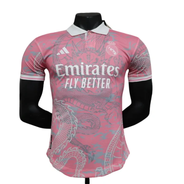 2024/25 Real Madrid player special edition Hello Kitty football jersey - Image 3