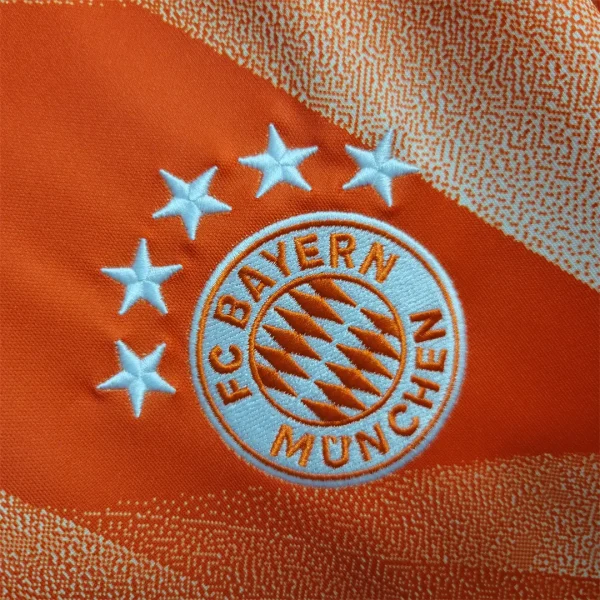 23-24 Bayern Munich Pre-Match Jersey - Image 5