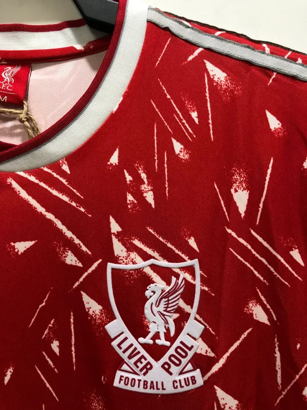 Liverpool Retro Long Sleeve Home Football Shirt 1989/1991 - Image 5