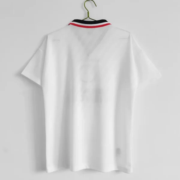 1996/97 Manchester United Retro Jersey Away - Image 2