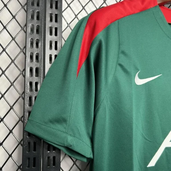 24-25 Liverpool Training Wear Football Shirt - Image 5
