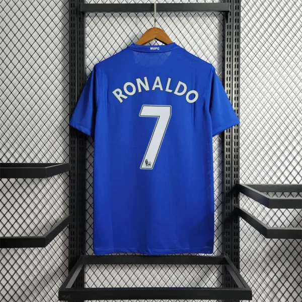 2008-09 Manchester United Retro Jersey Third Away - Image 10