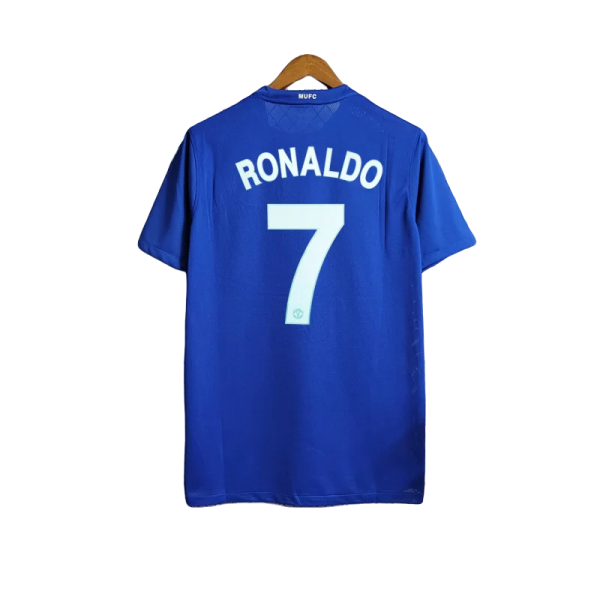 08-09 Manchester United Home #7 Ronaldo Retro Jersey - Image 2