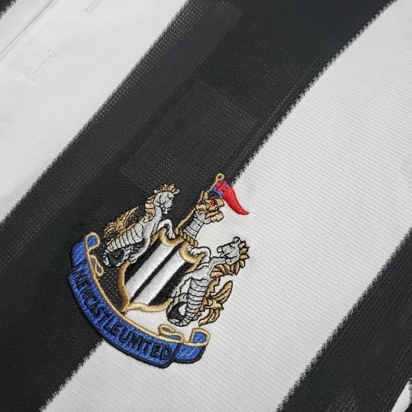 Newcastle Retro Jersey Home Long Sleeve 1995/97 - Image 4