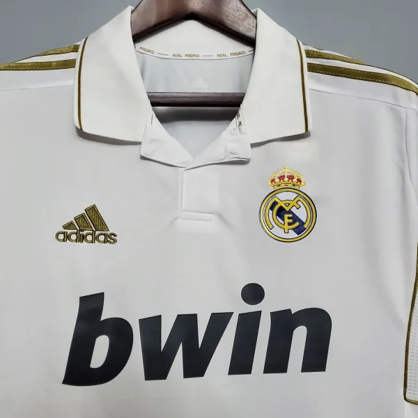 2011/12 Real Madrid Retro Jersey Home - Image 3