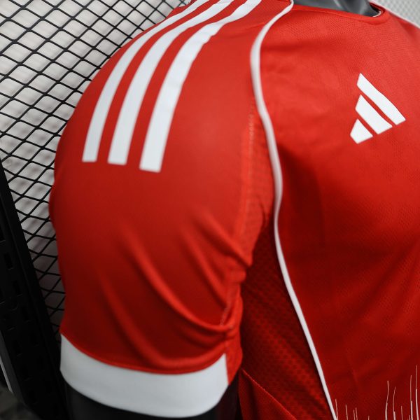 Bayern Munich Home Shirt Player Version Jersey 25-26 - Image 5