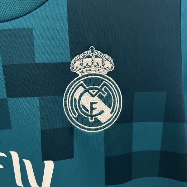 Real Madrid 17-18 Third Away Retro Kids Kit Soccer Jersey - Image 6