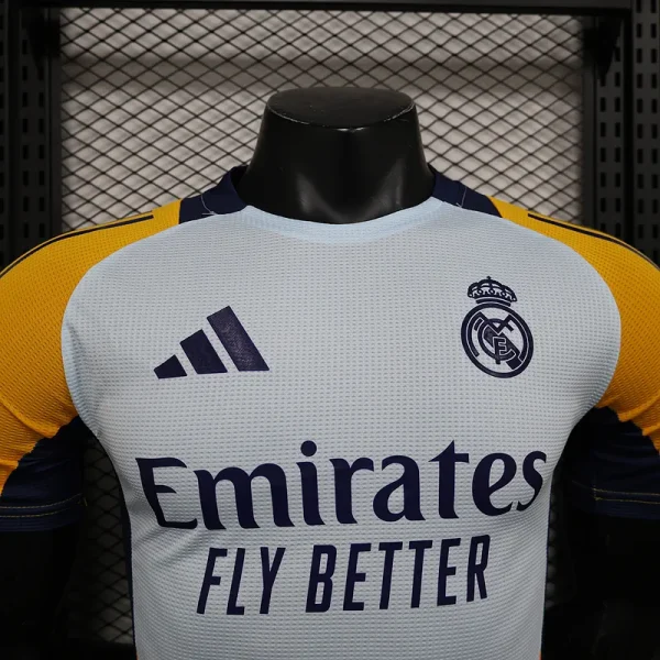 24-25 Real Madrid Training Shirt Player Version - Image 3