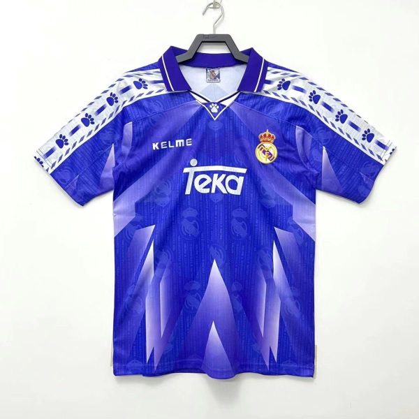 Real Madrid Retro Jersey Away Shirt 1996-97 - Image 2