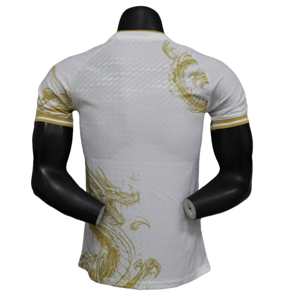 2025-26 Real Madrid Special Edition White Player Version - Image 2
