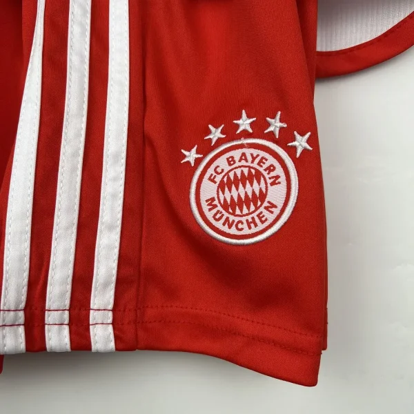 23-24 Kids Bayern Munich Home Jersey Kit - Image 8