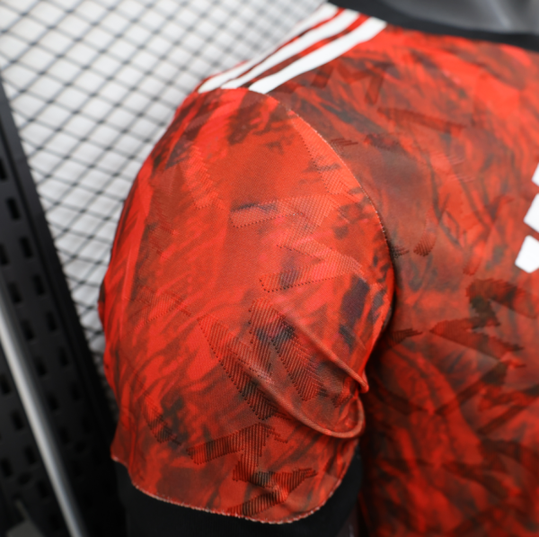 2025-26 Manchester United Special Player Edition football jersey - Image 6