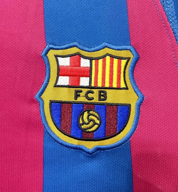 2005/06 Barcelona Retro Long Sleeve UCL Edition Home Jersey - Image 3