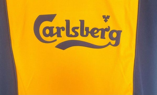 Retro Liverpool FC Third Away Football Jersey 2000/2001 - Image 6