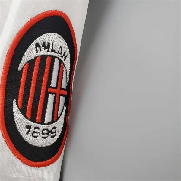 AC Milan BAGGIO #18 Retro Jersey Away 1996/97 - Image 6