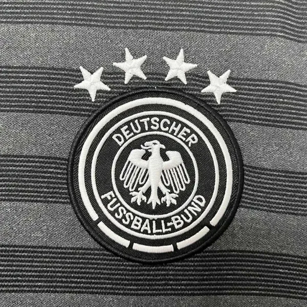 2016 Germany Retro Jersey Away - Image 6