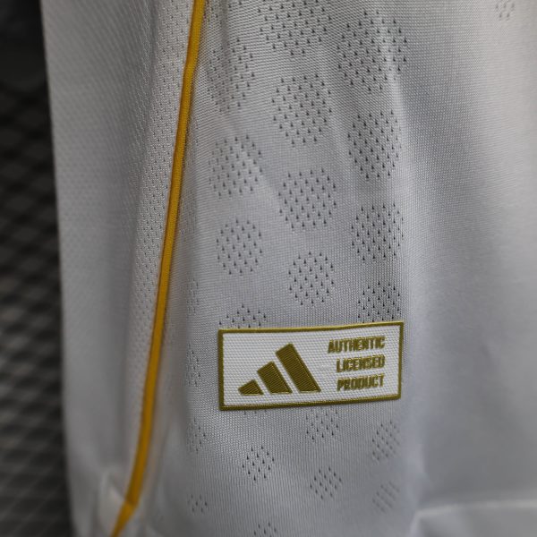 Real Madrid Home Soccer Jersey Player Version Shirt Long Sleeve 25-26 - Image 8