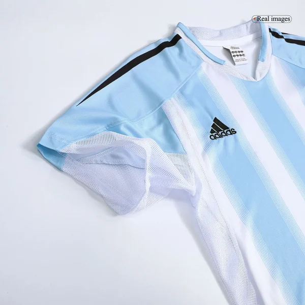 Argentina Retro Home Jersey 2004/05 - Image 6