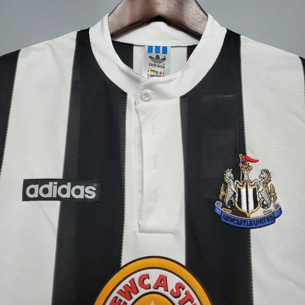 Newcastle Retro Jersey Home Long Sleeve 1995/97 - Image 3