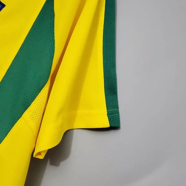 Brazil Retro Jersey Home World Cup 2002 - Image 9