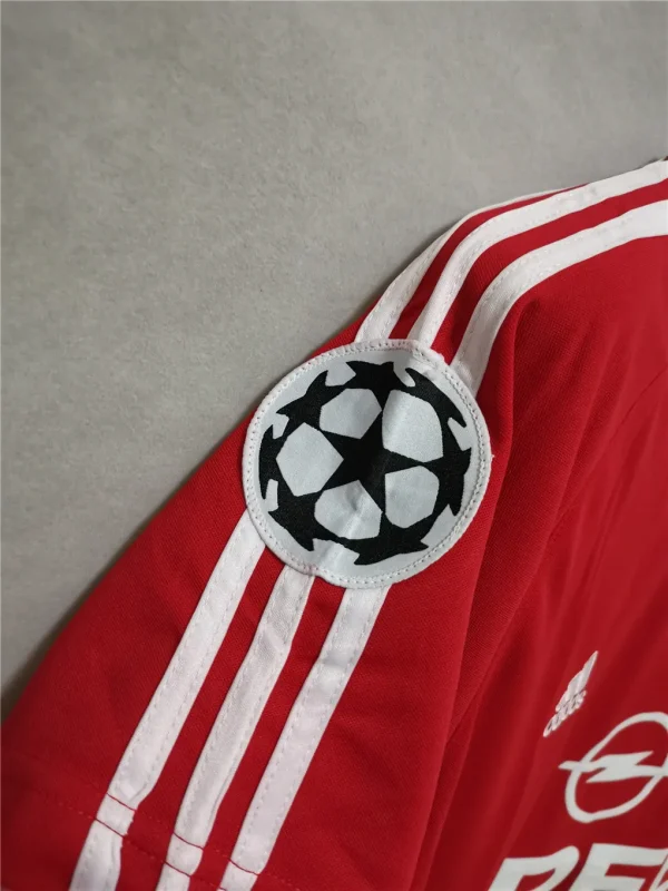 01-02 Bayern Munich Retro Jersey Home UCL - Image 7