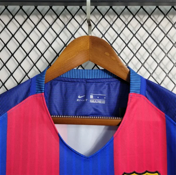 16-17 Barcelona Home Retro Jersey - Image 4