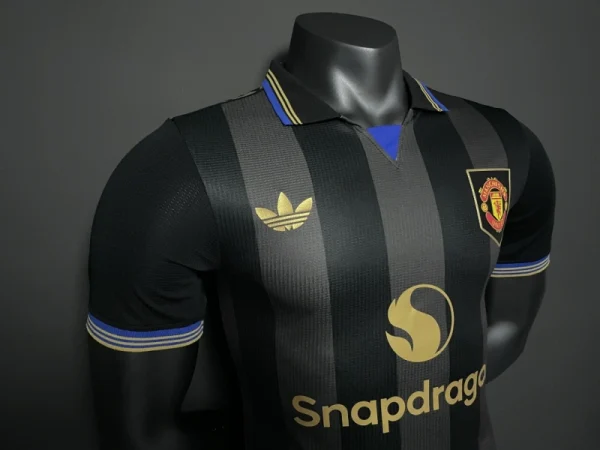 2025-26 Adidas Men's Manchester United Third Player Version shirt - Image 4