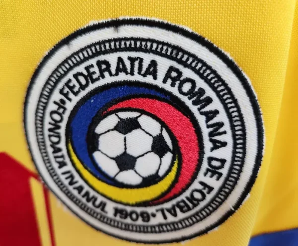 1994 Romania Home Football Retro Jersey - Image 7