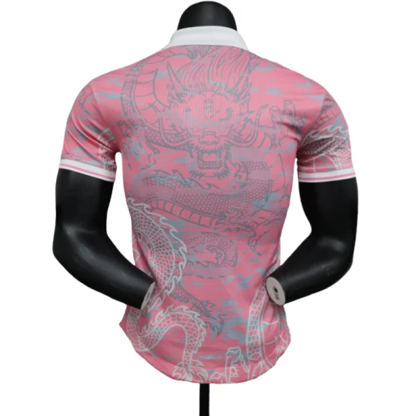 2024/25 Real Madrid player special edition Hello Kitty football jersey - Image 4