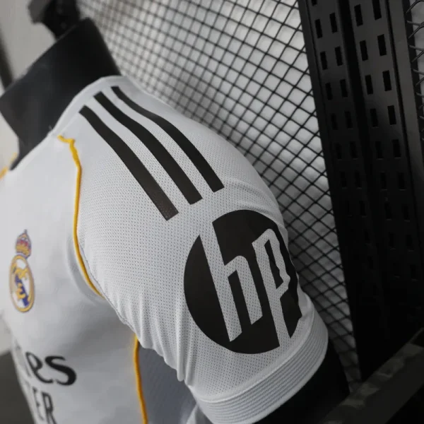 2025-26 Real Madrid Home Soccer Jersey Player Version Shirt - Image 6