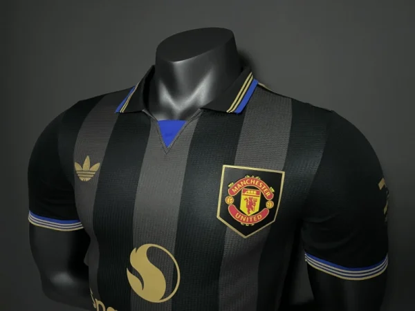 2025-26 Adidas Men's Manchester United Third Player Version shirt - Image 5