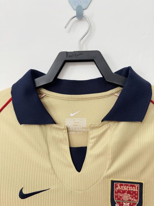 Arsenal Retro  Away Football Shirt 2001/2002 - Image 3
