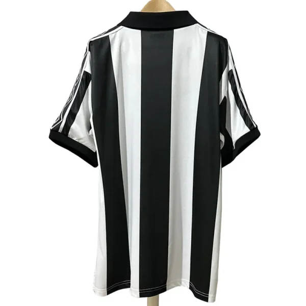 Newcastle Retro Home Jersey 1980/83 - Image 2