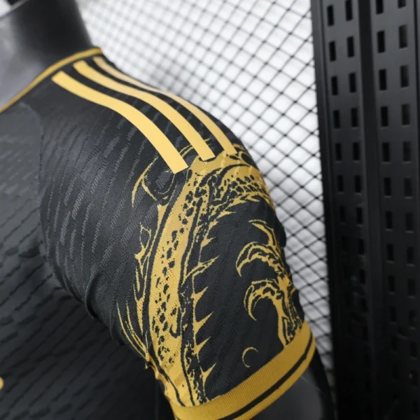 2024/25 Real Madrid player special edition football Shirt - Image 6