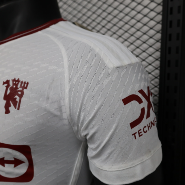 24-25 Man United Special Player Version Soccer Jerseys - Image 8