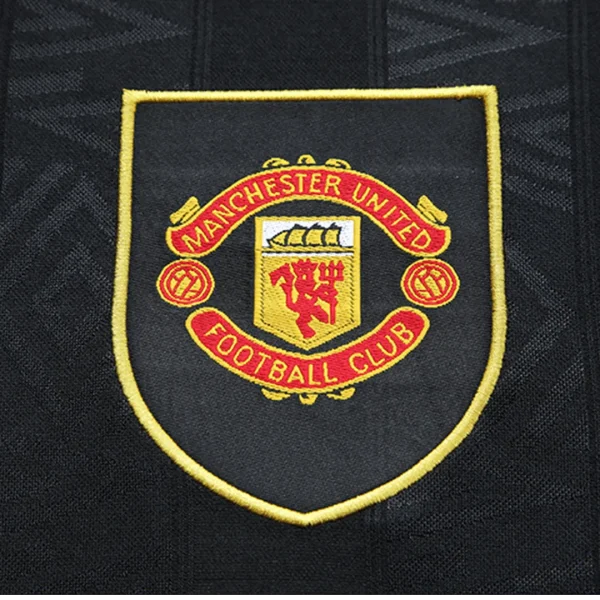 1993/95 Manchester United Retro Long Sleeve Away Jersey - Image 4