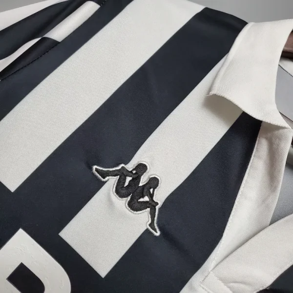 1984-85 Juventus Retro Home Jersey - Image 6