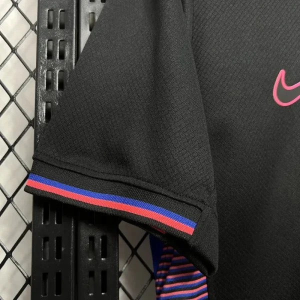 24-25 Barcelona Black Special Edition Kit Sport - Image 6