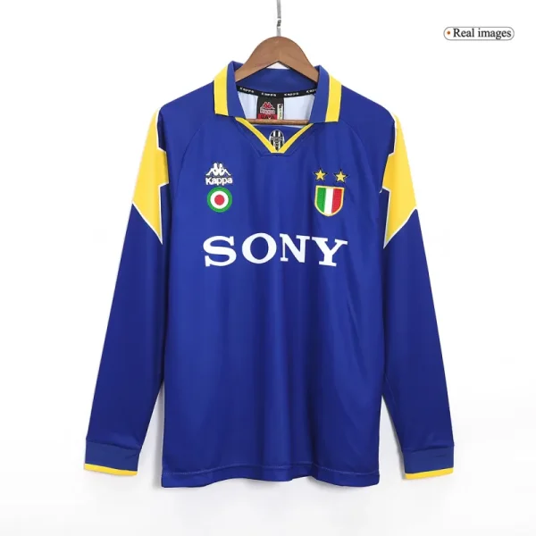 1995-96  Juventus Retro Long Sleeve Jersey Away - Image 7