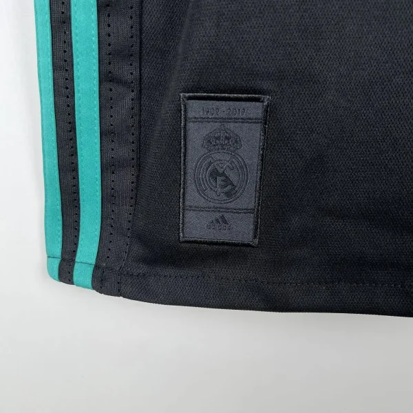 2017/18 Real Madrid Retro Away Jersey - Image 7