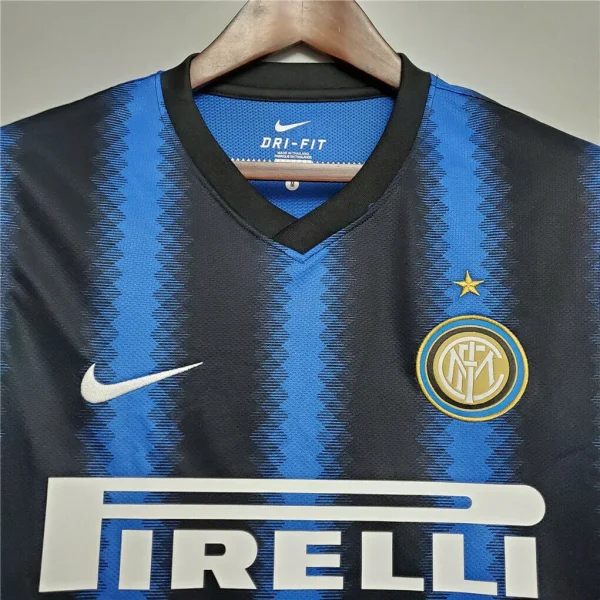 10-11 Inter Milan Retro Jersey Home - Image 3
