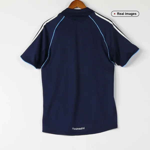 2005/06 Real Madrid Retro Jersey Away - Image 8